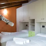 Family Escape In The Mountains Lejlighed