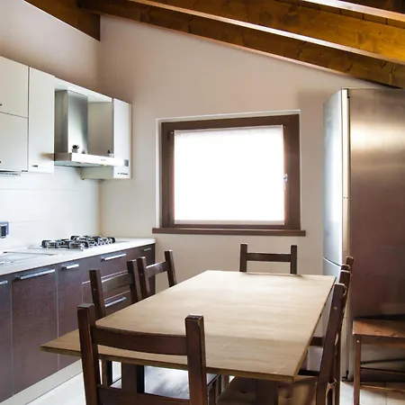 Family Escape In The Mountains شقة Pasturo